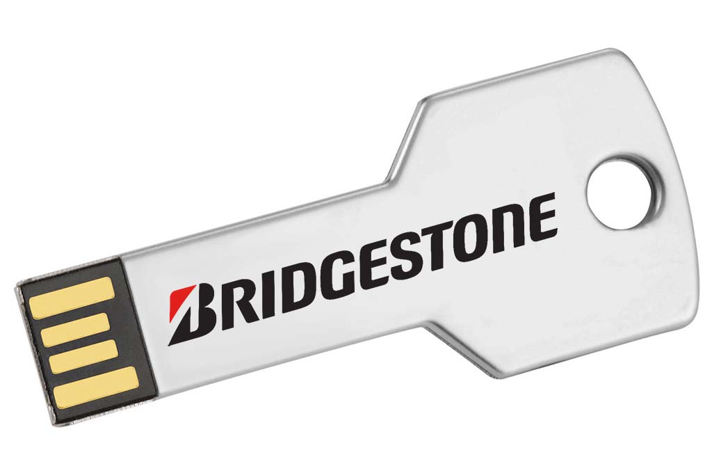 Clé USB en forme de clé métallique